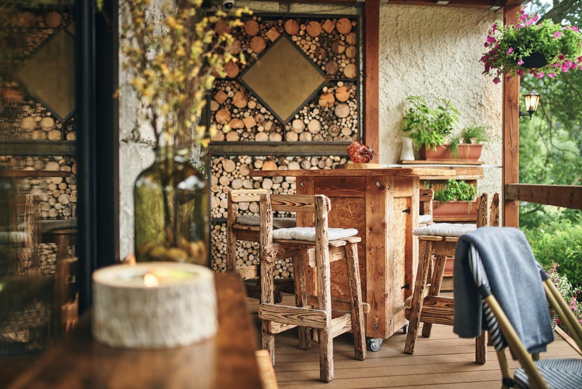 Pension & Restaurant Krakonos ฮาร์ราคอฟ ภายนอก รูปภาพ